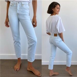 Aritzia Levi’s Wedgie Icon Denim Jeans Faint Hearted Clean Wash NWT Size 28